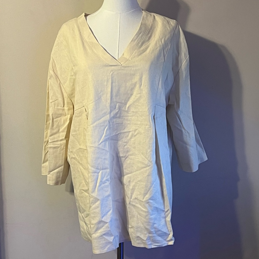 Anne Klein Cream V-Neck Tunic
